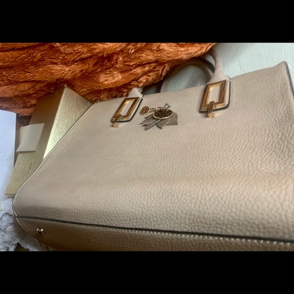 🦋⏰Bolso de cuero, color hueso, Grande.#BC45 - Picture 8 of 11